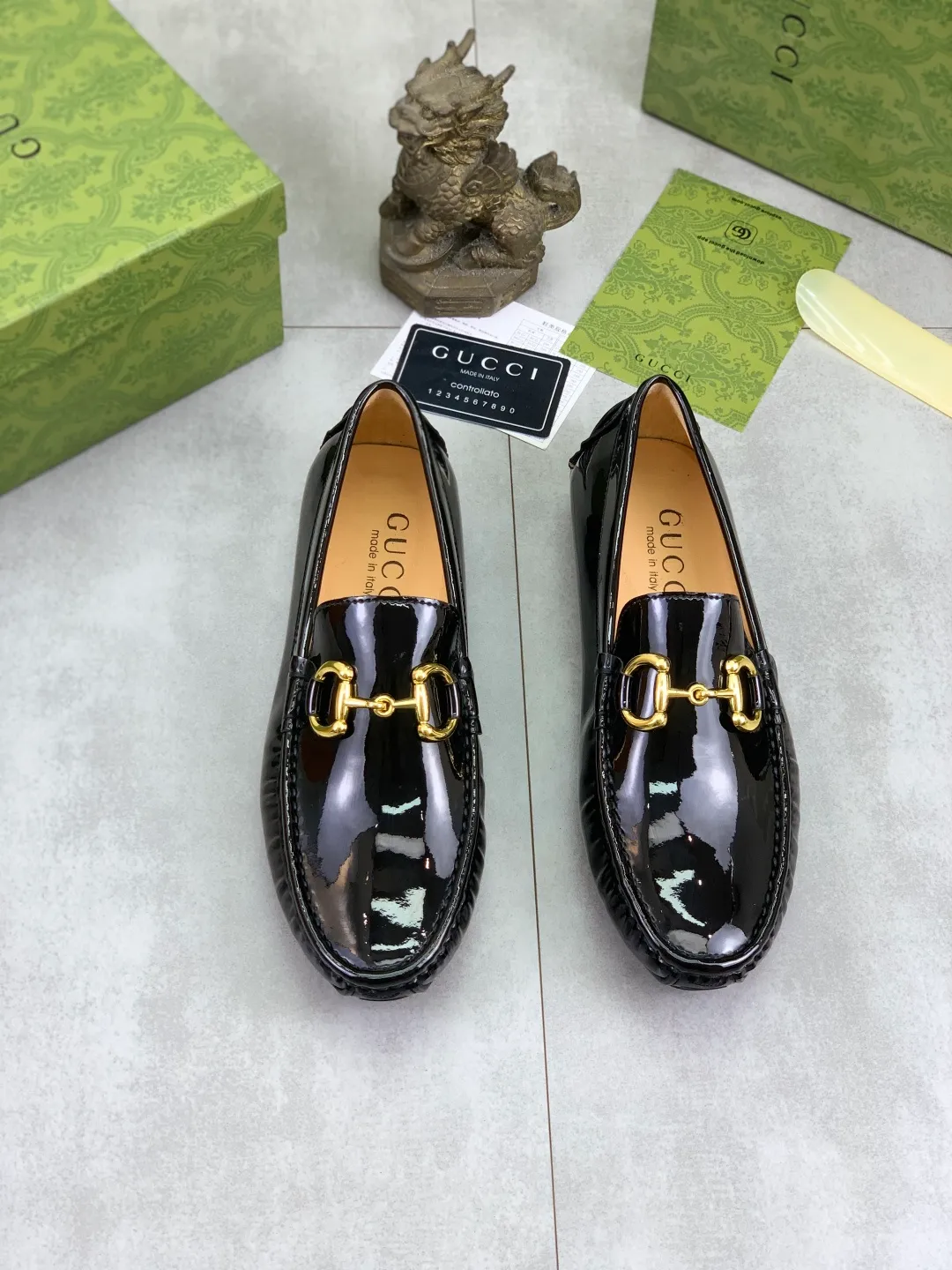 Men's men's shoes 💰P340💰[New style]🆘[GUCCI] New classic beanie shoes; Hong Kong original top quality, exquisite craftsmanship, top quality💪🏼High-end boutique men's beanie shoes, British fashion style 🎈The upper is made of Italian imported calfskin🔥, comfortable and breathable, fully imported soft pigskin lining, lazy slip-on Loaf style This fabric is made of 🇮🇹🎈, which is suitable for drivers to drive, and the original non-slip and wear-resistant rubber outsole 🎈Number of codes: 38-45 Multi-color 🉑️ to choose from